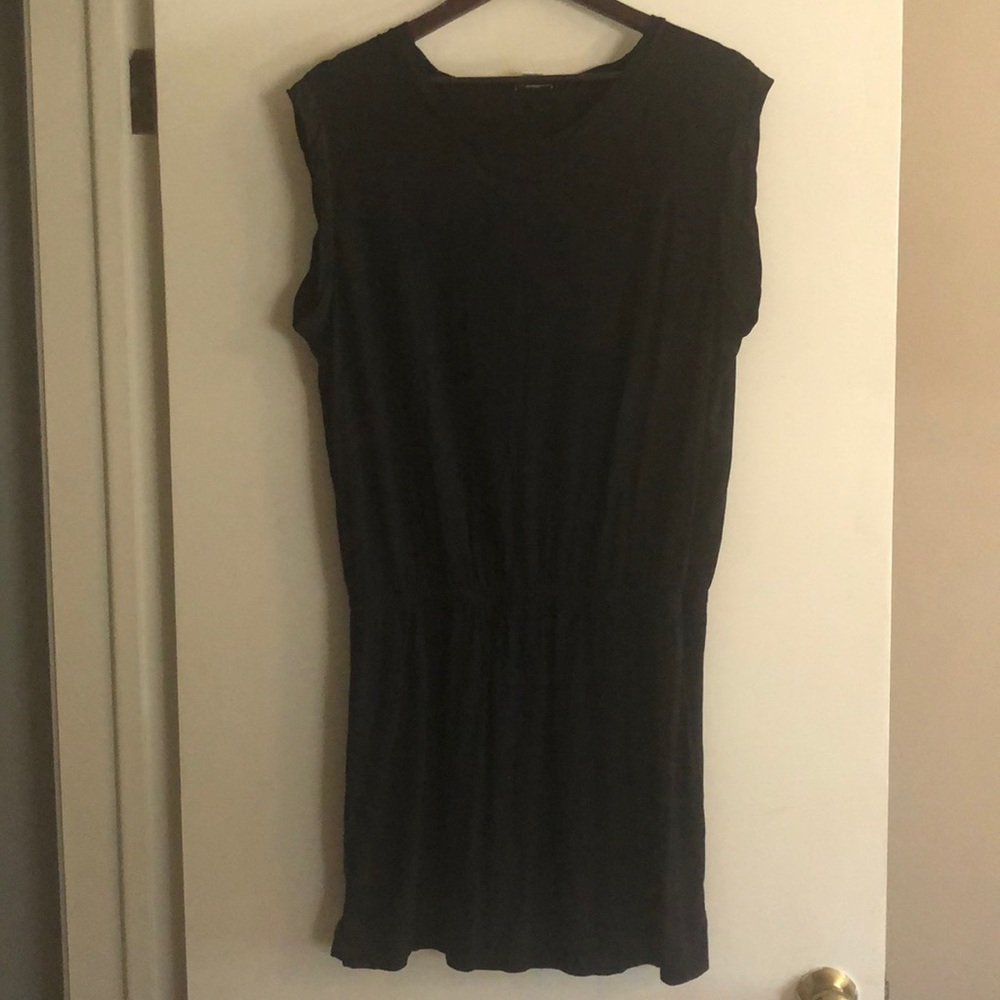 Black j crew t shirt dress